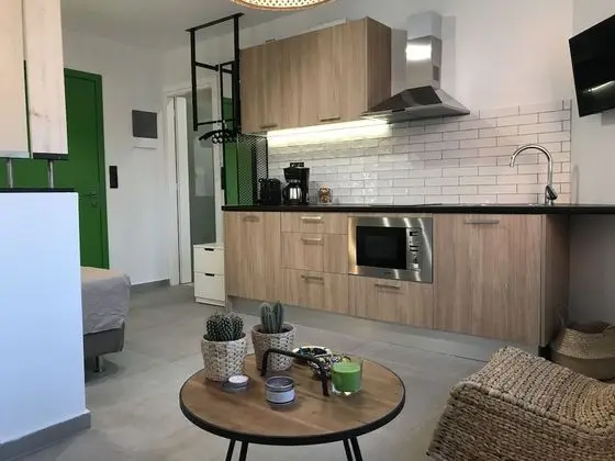 The Athenians Modern Apartments - Mutfak