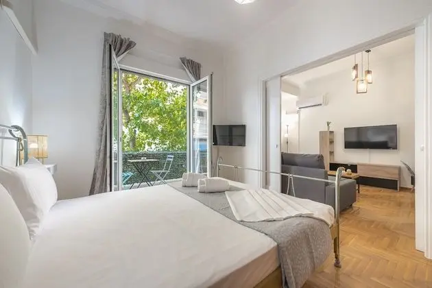 Athens Bright Suite by Cloudkeys - Oda