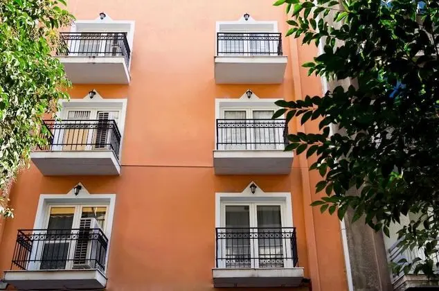 Athens Way Apartments