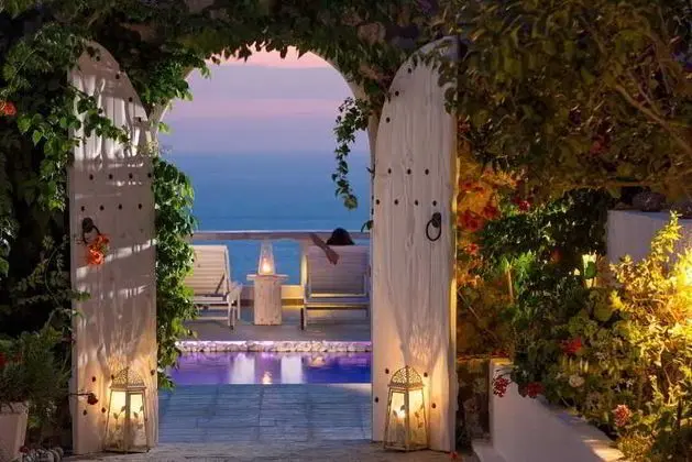 Athermi Suites - Manzara / Peyzaj