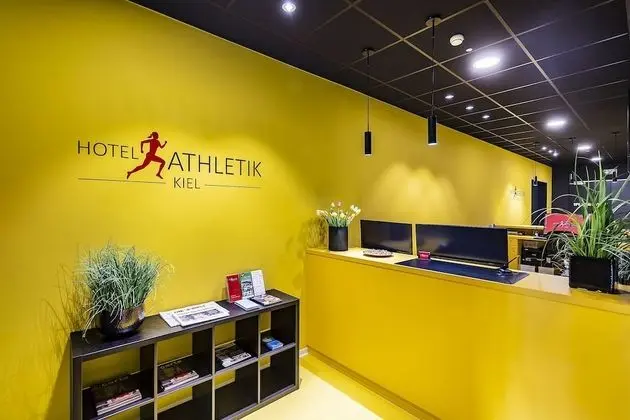 Hotel Athletik Kiel - Lobi