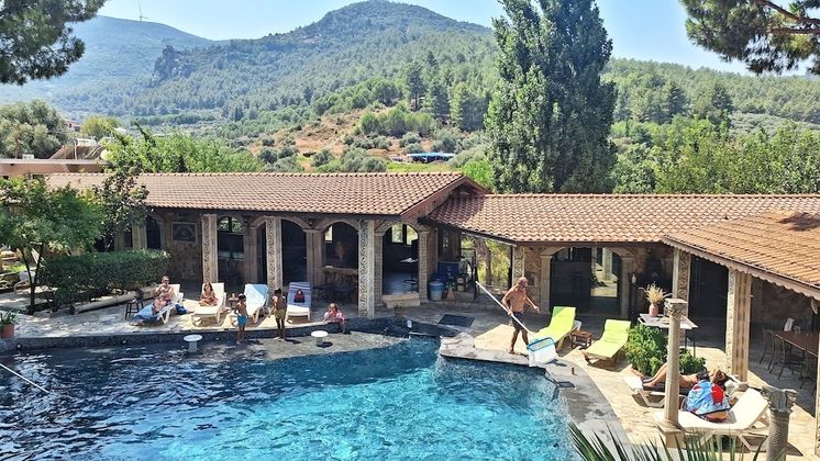 Atilla's GetawayFotoğrafı