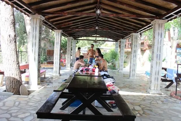 Atilla's Getaway - Yerinde Yemek