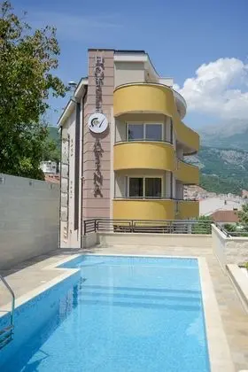 Hotel Atina - Havuz