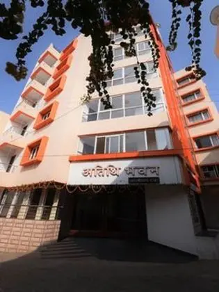 Hotel Atithi Bhawan by Sky Stays - Dış Mekan