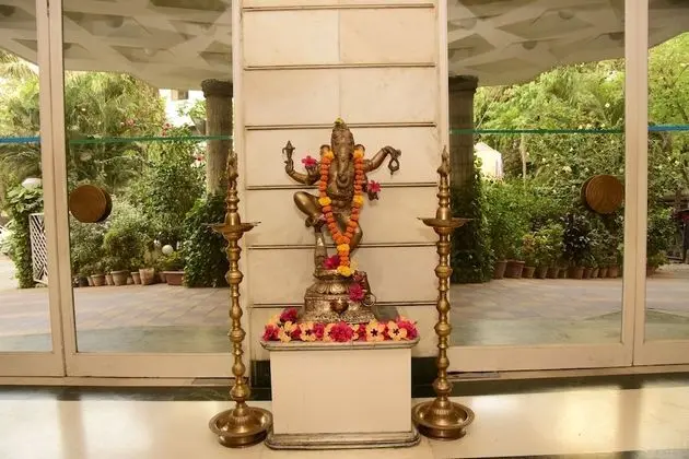 Hotel Atithi - Lobi