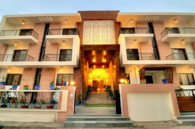 Atithi Suites - An AHG Hotel
