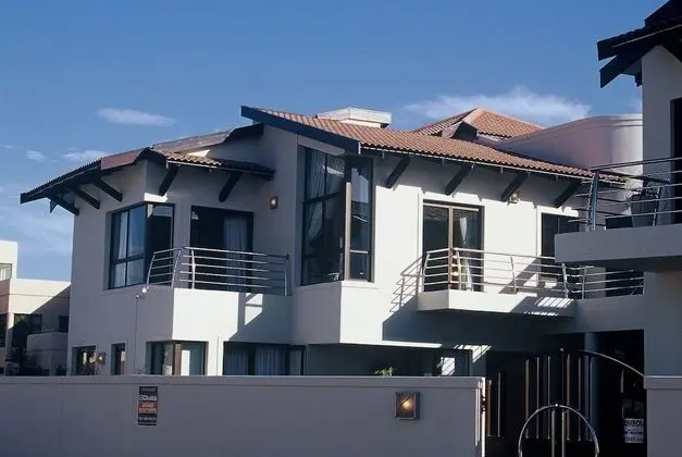 Atlantic Waves Guest House - Dış Mekan