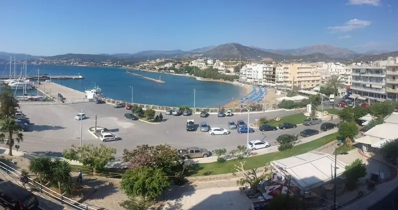 Atlantis Hotel