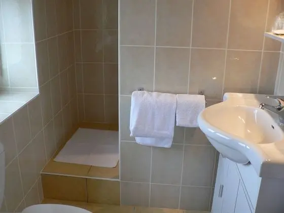 Atlantis Hôtel Mimizan Les Landes - Banyo Tipleri
