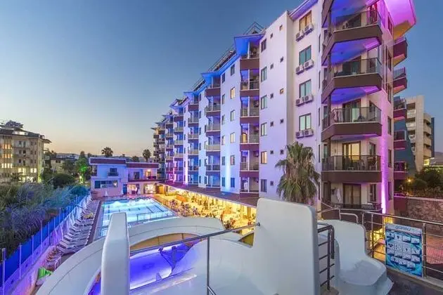Atlas Beach Hotel - 2