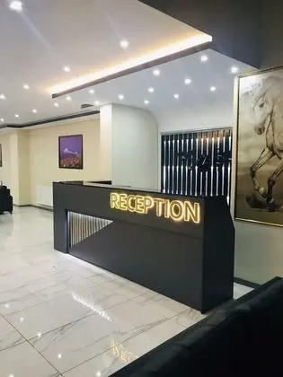Atlihan Plus Hotel - Lobi