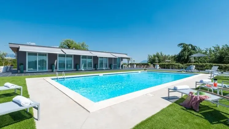 Villa Atmosfere 8 in Frassi - 1