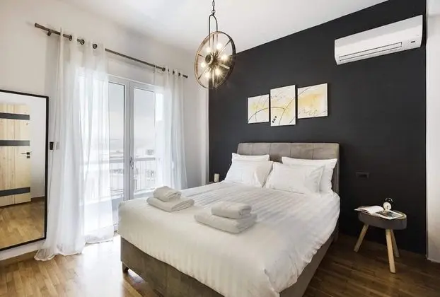 Atmospheric Apartment near Acropolis by CloudKeys