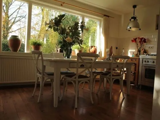Atmospheric Well Kept Country House near Bergen aan Zee - Yerinde Yemek