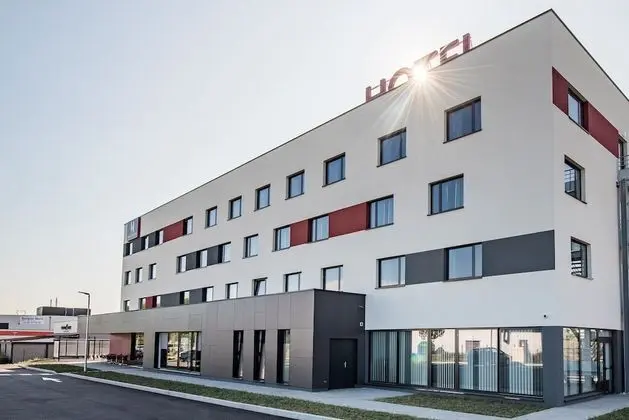 Atolon Park Hotel