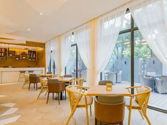 Atour Hotel Railway Station Dalian - Yerinde Yemek