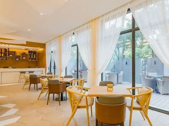 Atour Hotel Xi Shi's Hometown Zhuji - Yerinde Yemek