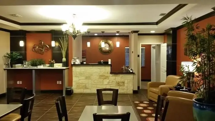 Atria Inn and Suites - Lobi