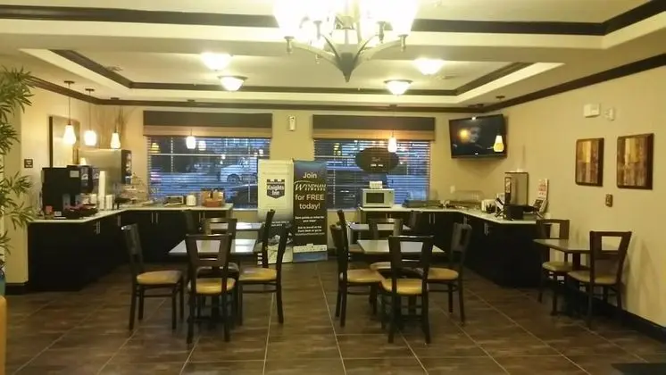 Atria Inn and Suites - Yerinde Yemek