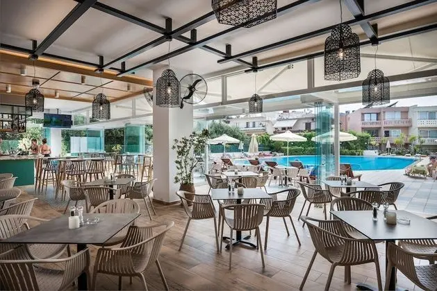 Atrion Hotel