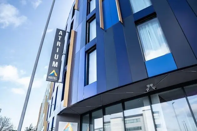 Atrium Hotel Heathrow - Dış Mekan