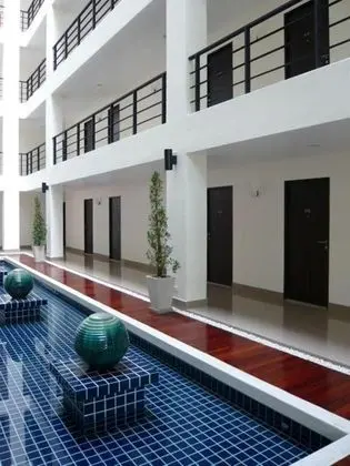 The Atrium Ratchada 13 - Havuz