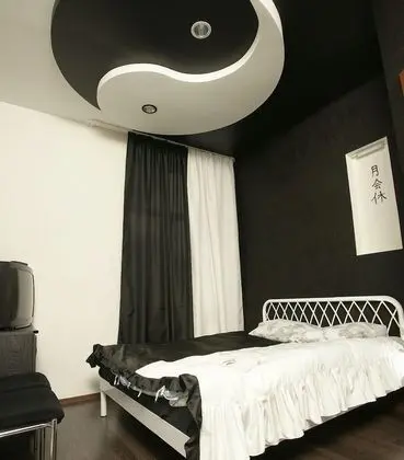 Atrium Hotel