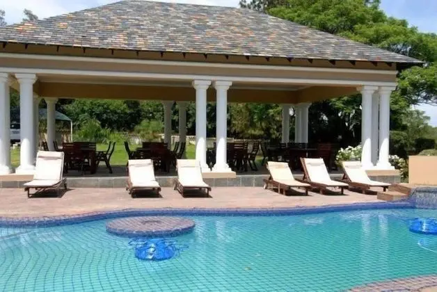 Attache Guest Lodge - Havuz