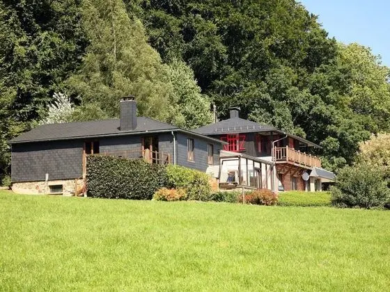 Attached Gite on the Edge of the Forest