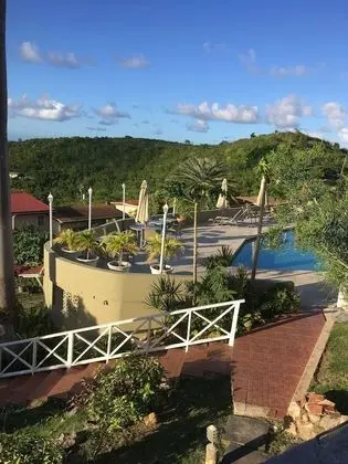 Attractive 2-bed Apartment, Stunning sea View - Dış Mekan