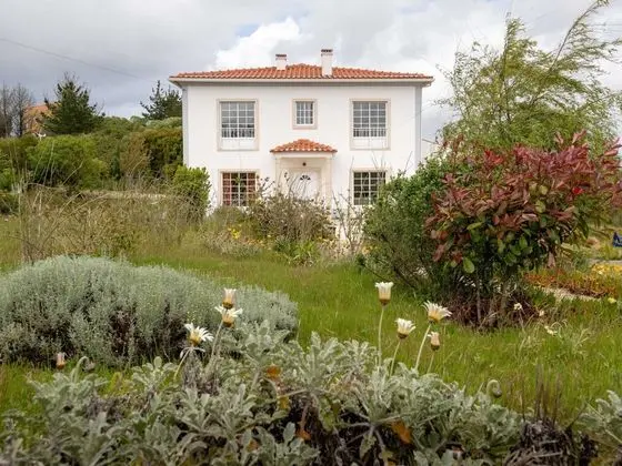Attractive Villa in Caldas da Rainha With a Terrace and bbq - Dış Mekan
