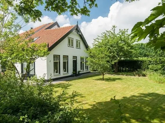 Attractive Countryside Holiday Home in Quiet, yet Central Location in Schoorl