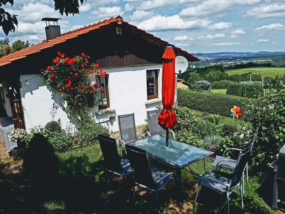 Attractive Holiday Home in Langewiesen With Garden - Öne Çıkan Resim