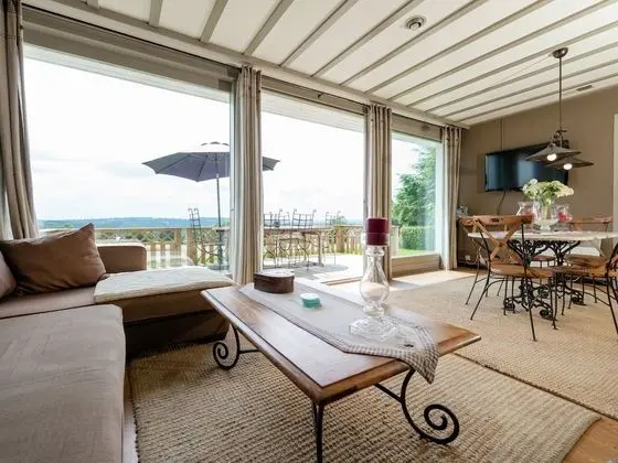 Attractive Holiday Home in Longfaye With Garden - Öne Çıkan Resim