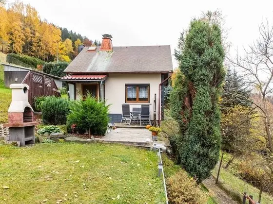 Attractive Holiday Home in Schönbrunn With Garden - Dış Mekan