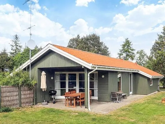Attractive Holiday Home in Væggerløse With Sauna