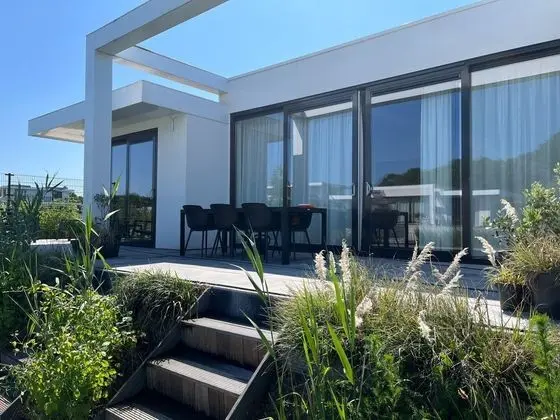 Attractive Villa in Zeewolde With Garden - Dış Mekan