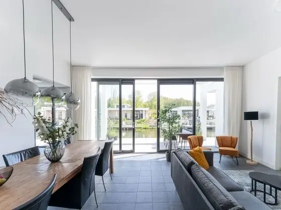 Attractive Villa in Zeewolde With Garden - Oda Düzeni