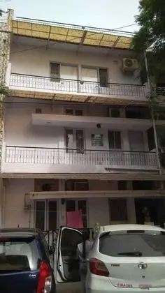 Atul's Europa Apartments - Dış Mekan