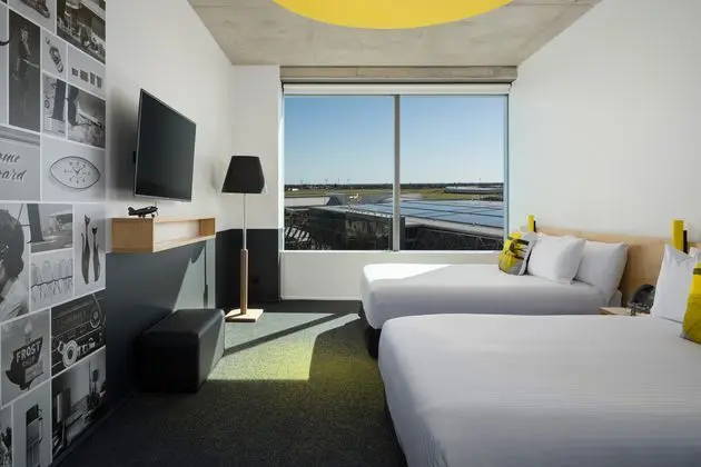 Atura Adelaide Airport Hotel - Oda