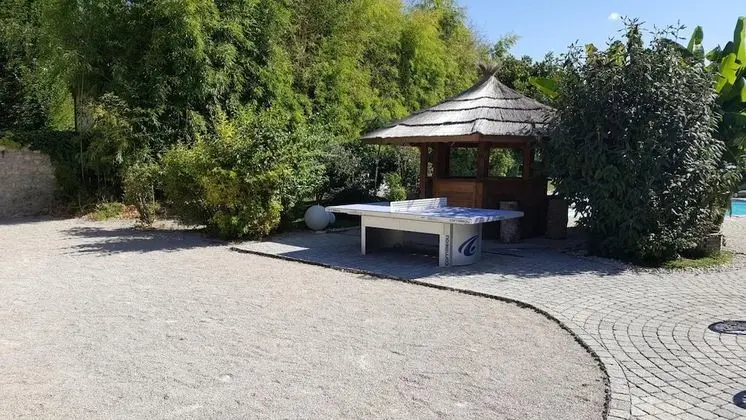 Au Faisan Doré - Dış Mekan