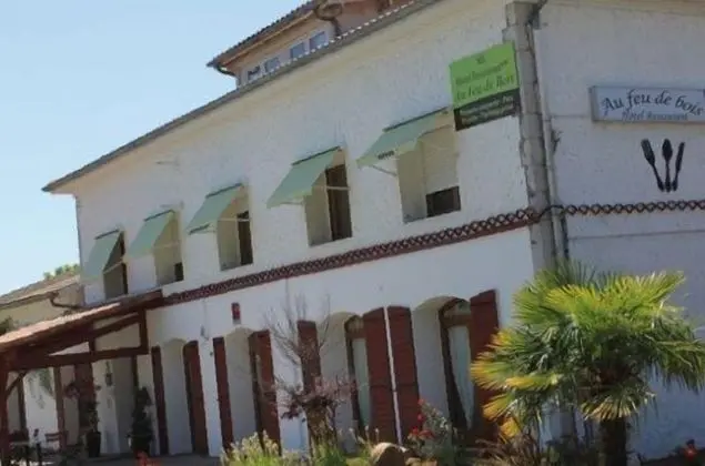 Hotel Au Feu de Bois