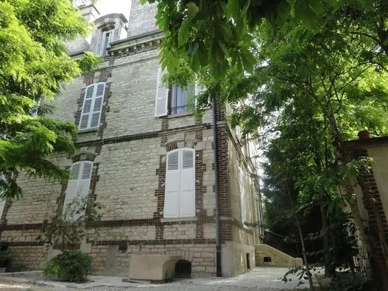 Au fil de Troyes - Dış Mekan
