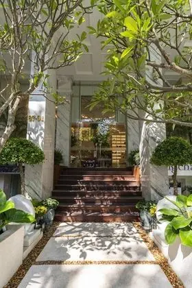 Au Lac Charner Hotel - Dış Mekan