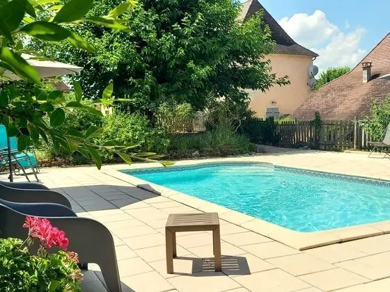 Au pays de Jacquou - Havuz