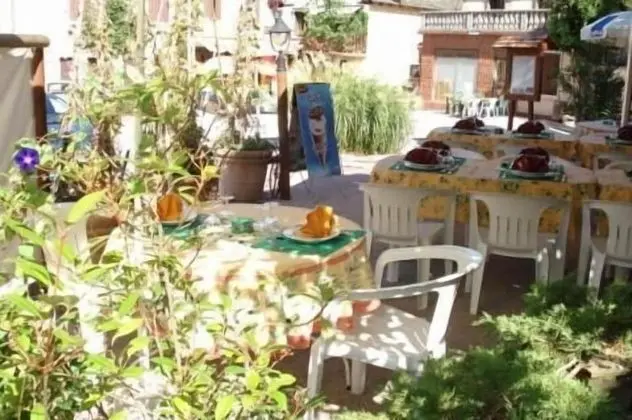 Auberge Aux Portes de Conques - Dış Mekan