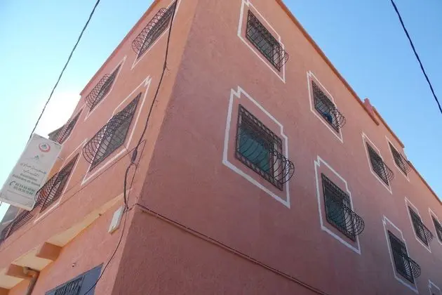 Auberge De Jeunesse Ouarzazate - Hostel - Dış Mekan