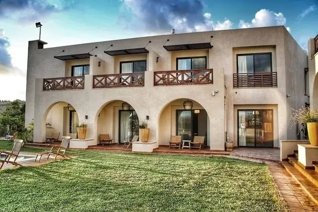 Auberge De Tyr - Dış Mekan