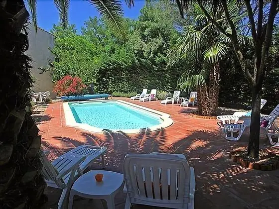 Auberge du Chateau - 1